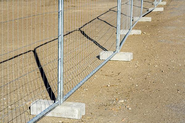 employees at Fence Rental Niagara Falls